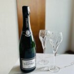 La Bouteille de Champagne "Théophile Roederer"